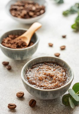 El yapımı kahve fırçası. Kafein cildi. 