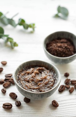 El yapımı kahve fırçası. Kafein cildi. 