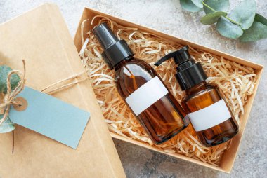 Kutu, Güzellik Aboneliği Servisi. İnternetten alışveriş. Teslimat servisi