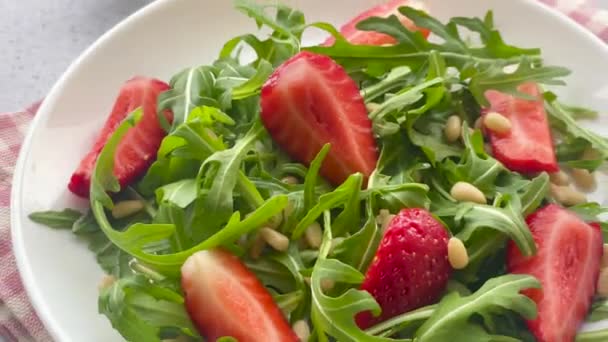 Salada Vitamina Morango Com Arugula Comida Vegan Salada Verão Videoclipe