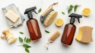 Doğal temizlik ürünleri ve araçları sürdürülebilir bir yaşam tarzını çevre dostu malzemelerle destekliyor