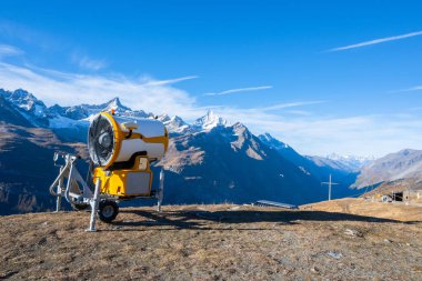 Gornergrat Zermatt İsviçre 'de panoramik görünüm.