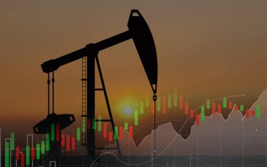 Benzin fiyatları kavramındaki artış, dijital ekranın çifte pozlandırılması, finansal grafikler ve petrol pompaları ile bir alan üzerinde