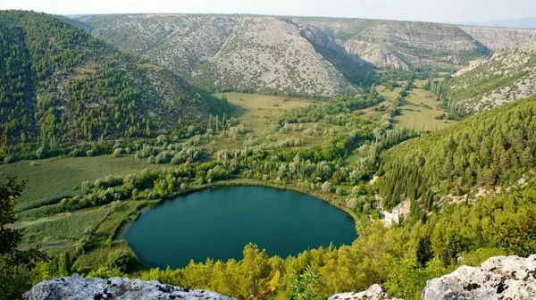 Πηγή Του Ποταμού Cikola Εθνικό Πάρκο Krka Κροατία — Φωτογραφία Αρχείου