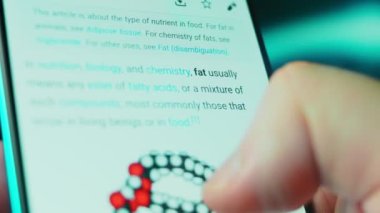Looking at the smartphone, questions about the fat.