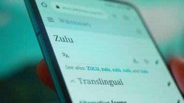 Smartphone in hand, I look for information on the internet about Zulu.