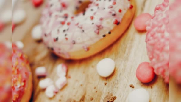 Chocolat Marshmello Beignets Bonbons Sur Une Plaque Cuisson Rétro Les — Video