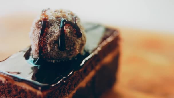 Tort Ciocolată Koldun Macro Alunecare Fotografiere Utilizează Plită Retro — Videoclip de stoc