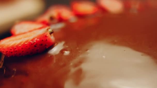 Hallucination Effect Favorite Chocolate Cake Nutella Buttercream Strawberries Taste Usa — Stock Video