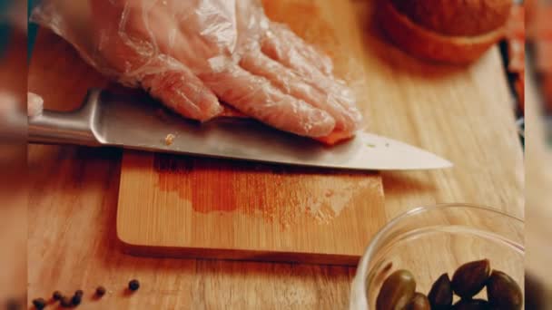 Preparing Process Cinematographic Smoked Salmon Bagels Usa Cusine — ストック動画