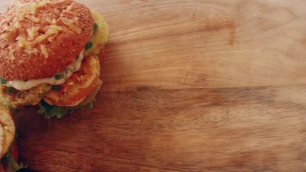 Transition Effect Green Tomato Blt Burger Vegan Burger — Video Stock