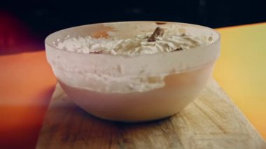 Preparing process of Old Time Custard Ice Cream, Transition effect between cartoons and real film .