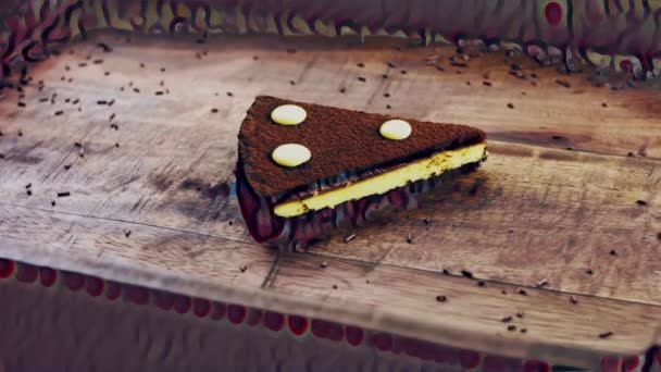 Chokladkaka Med Passionsfrukt Trälåda Med Dekorationer — Stockvideo