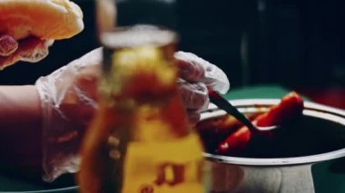 Mangal partisi hazırlama süreci. Amerikan mutfağının tadına bak..