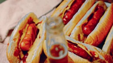 Mangal partisi hazırlama süreci. Amerikan mutfağının tadına bak..