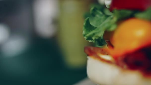 Elkészítésének Folyamata Classic American Burger — Stock videók