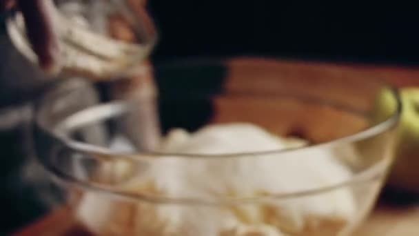 Crustless New York Cheesecake Hazırlıyorum Amerikan Mutfağını Tat Contour Vurgulama — Stok video