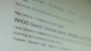 Kim beni arıyor? Ekran piksel kipinde çekiliyor.