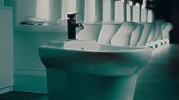 Rotating Toilet Bowl Studio Filming Background Row Toilets Video — Stock Video