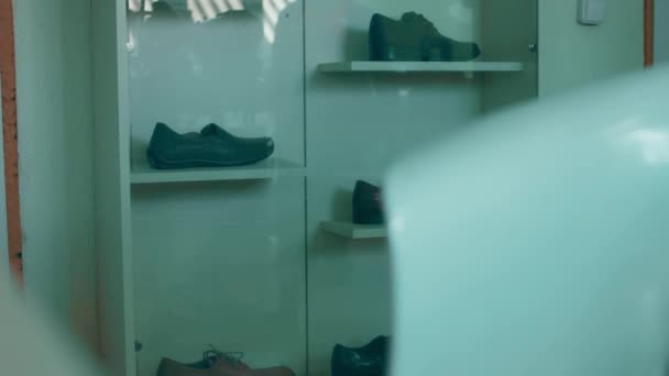 Shoe Factory Pieces Shoes Background Sole Mannequin — Stock Video