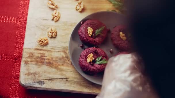 Pkhali Mâncarea Tradițională Georgiană Sfecla Rosie Este Folosita Pentru Culoarea — Videoclip de stoc