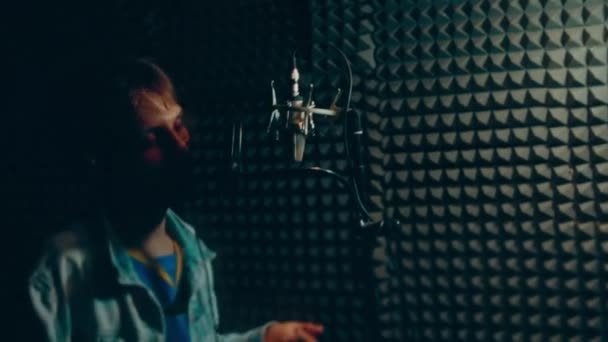 Portrait Handsome Male Rap Singer Headphones Professional Microphone Singing Recording — Stock Video