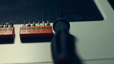 Mans elle montaj tornavida seti.