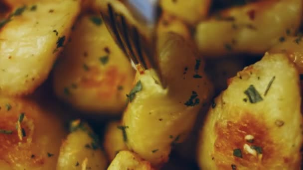 Gebratene Kartoffeln Rezept Für Eine Große Familie Innen Weich Außen — Stockvideo