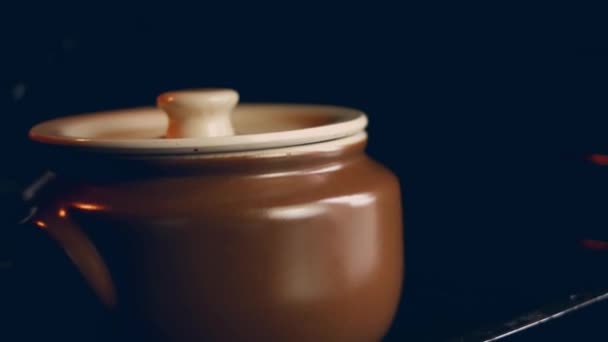 Горячая Кастрюля Традиционный Камин Дровяная Печь Концепции Приготовления Пищи — стоковое видео