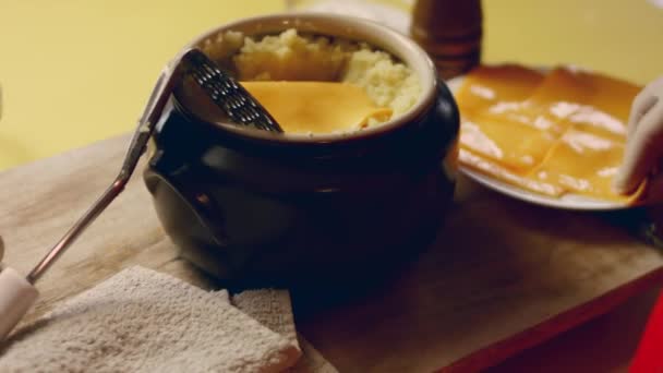 Зробити Кремову Картоплю Чеддаром Рецепт Ідіть Легкі Кроки — стокове відео