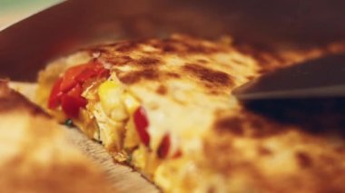 Meksika Mutfak Sırrı. Hazırlama Süreci Quesadillas 3 Tarifi 4K.