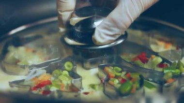 Yeni anneler için sebzeli Healty Omlette. 4k Tarifi