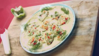 Yeni anneler için sebzeli Healty Omlette. 4k Tarifi