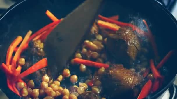 Cook Pilaf Från Uzbekistan Video — Stockvideo
