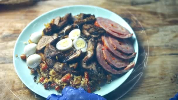 Put Uzbek Pilaf Plate Decorate Nicely Quail Eggs Video — Stock Video