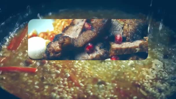 ウズベク料理を味わう魂の結婚式ピラフ 卵やソーセージが美しく飾られています 4Kビデオ — ストック動画