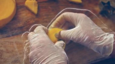 Mango parçalarını kalp ve yıldız şeklinde kestim. 4k video