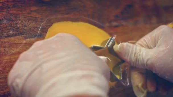 Corté Las Piezas Mango Forma Corazón Estrellas Vídeo — Vídeos de Stock