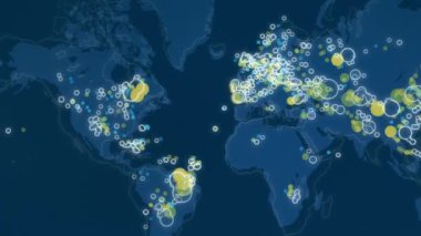 Siber saldırı için farklı hedefleri olan bir dünya haritası. Hackleme ve teknoloji konsepti. Makro monitör piksellerine ateş ediyor. Panik etkisi.