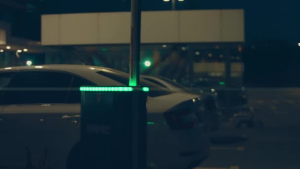 Автомобільна Парковка Терміналі Аеропорту Охоронна Система Бум Бар Єрні Ворота — стокове відео