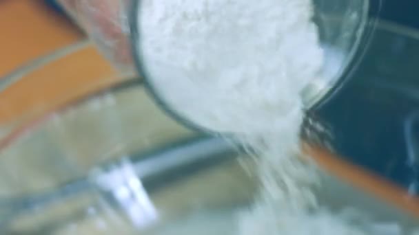 Кладу Чашку Борошна Тісто Інгредієнти — стокове відео