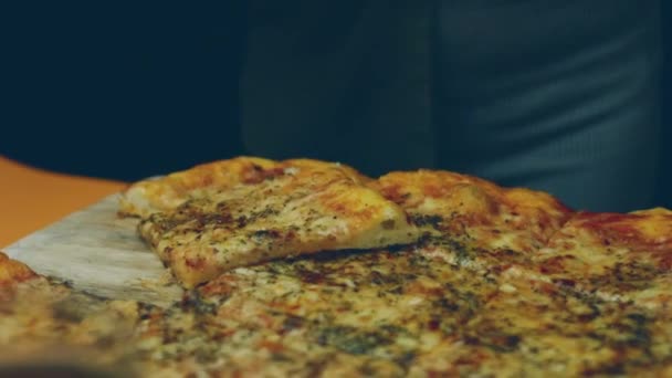 Hacer Pizza Estilo Neoyorquino Casa — Vídeos de Stock