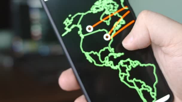 Cyber Attack Karta Navigering Smartphone Visar Visa Olika Teknisk Information — Stockvideo