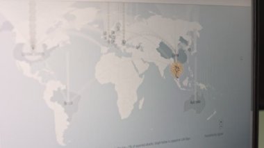 Veri oklu dünya haritası ülkeden bağlanıyor. Dünya çapındaki en iyi DDoS saldırıları.