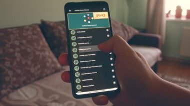 Cep telefonundaki yapay sinirsel ağ bilgi rehberi