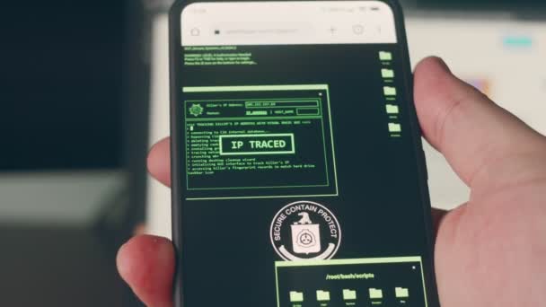 Seguro Conter Proteger Hacker Rastreando Assassinos Endereço Telefone Móvel — Vídeo de Stock