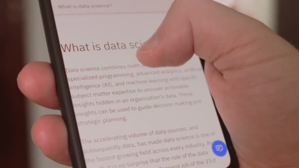 Datenwissenschaft Allgemeine Informationen Zur Datenwissenschaft Auf Dem Mobilen Bildschirm — Stockvideo