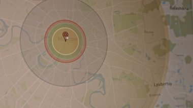 Rusya, Moskova üzerinde nükleer çar bombası patlaması simülasyonu. Nükleer savaş ve tehdit kavramı. Moskova Haritası, Rusya