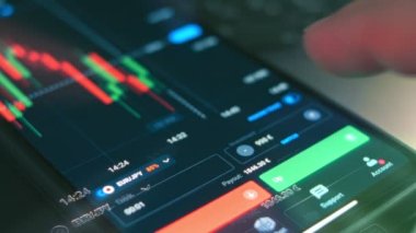 Cep telefonu ekranındaki animasyon grafikleri için dinamik veri görselleri. Ticaret, borsa ve kripto dünyasını araştır. Hologram etkisi