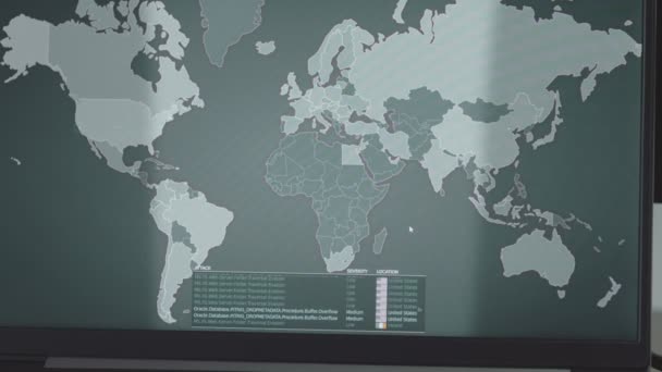 Ciberataque Global Con Mapa Del Mundo Pantalla Del Ordenador Comunicación — Vídeos de Stock